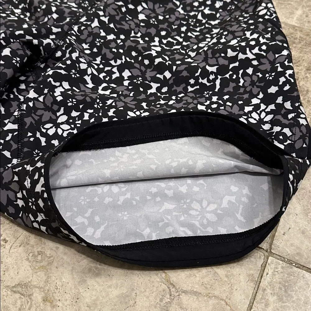 Lands End 9” Board Shorts Sunshade Black Gray Floral Size 10
